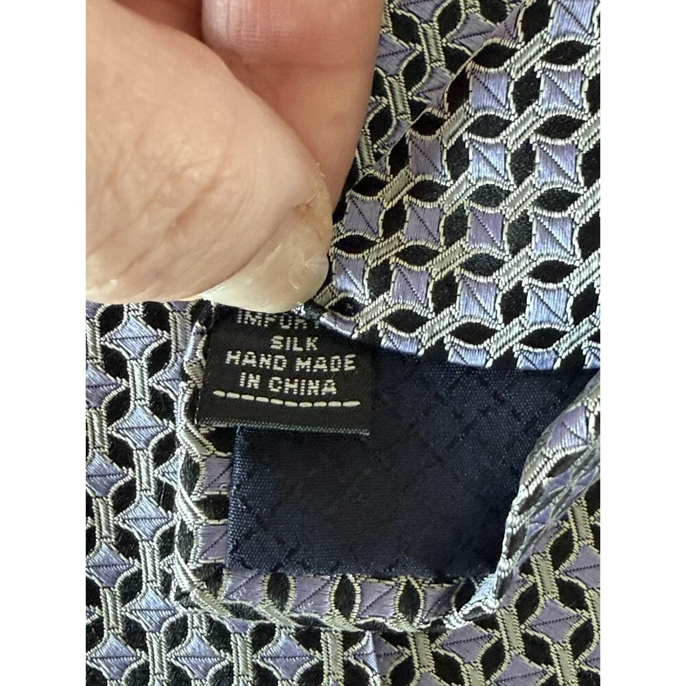 Jones New York Men's Purple Silver Black Geometric Silk Woven Neck Tie